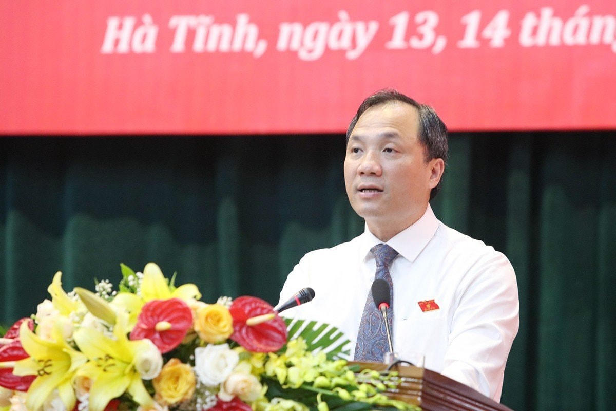 Bí thư Tỉnh ủy, Chủ tịch HĐND tỉnh Hà Tĩnh Hoàng Trung Dũng.