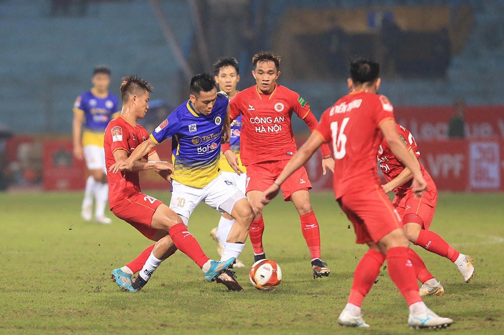 CAHN sẽ tiếp tục có trận derby máu lửa trên sân Hàng Đẫy.