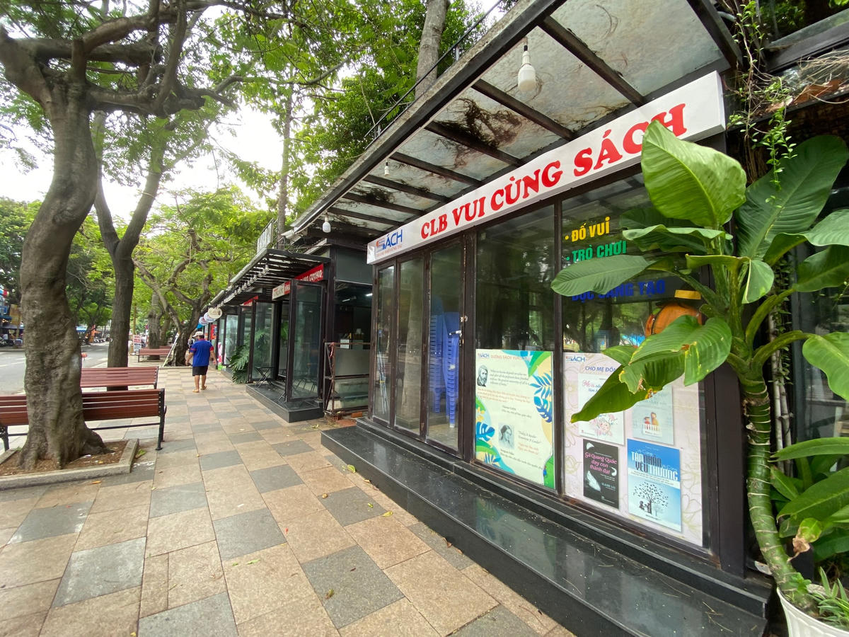 Đường sách Vũng Tàu vắng vẻ. Ảnh: Hoàng Trang.