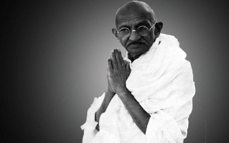 Mahatma Gandhi, nhà lãnh đạo, vị anh hùng dân tộc vĩ đại của Ấn Độ, bị ám sát ngày 30/1/1948.  