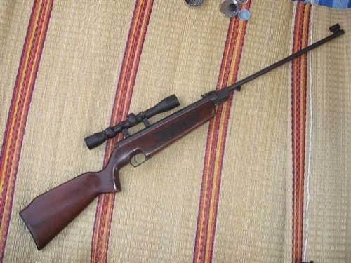 Sử dụng trái phép súng săn, hai trường hợp bị xử phạt hành chính. Ảnh minh hoạ.