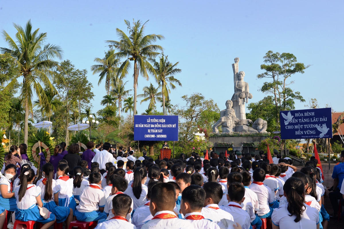 Quang cảnh Lễ tưởng niệm 55 năm ngày 504 đồng bào Sơn Mỹ bị thảm sát.