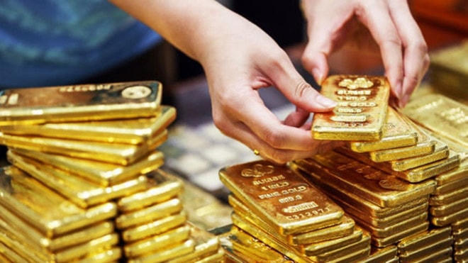 Ngày 13/10, giá vàng vượt ngưỡng 70 triệu đồng/lượng.