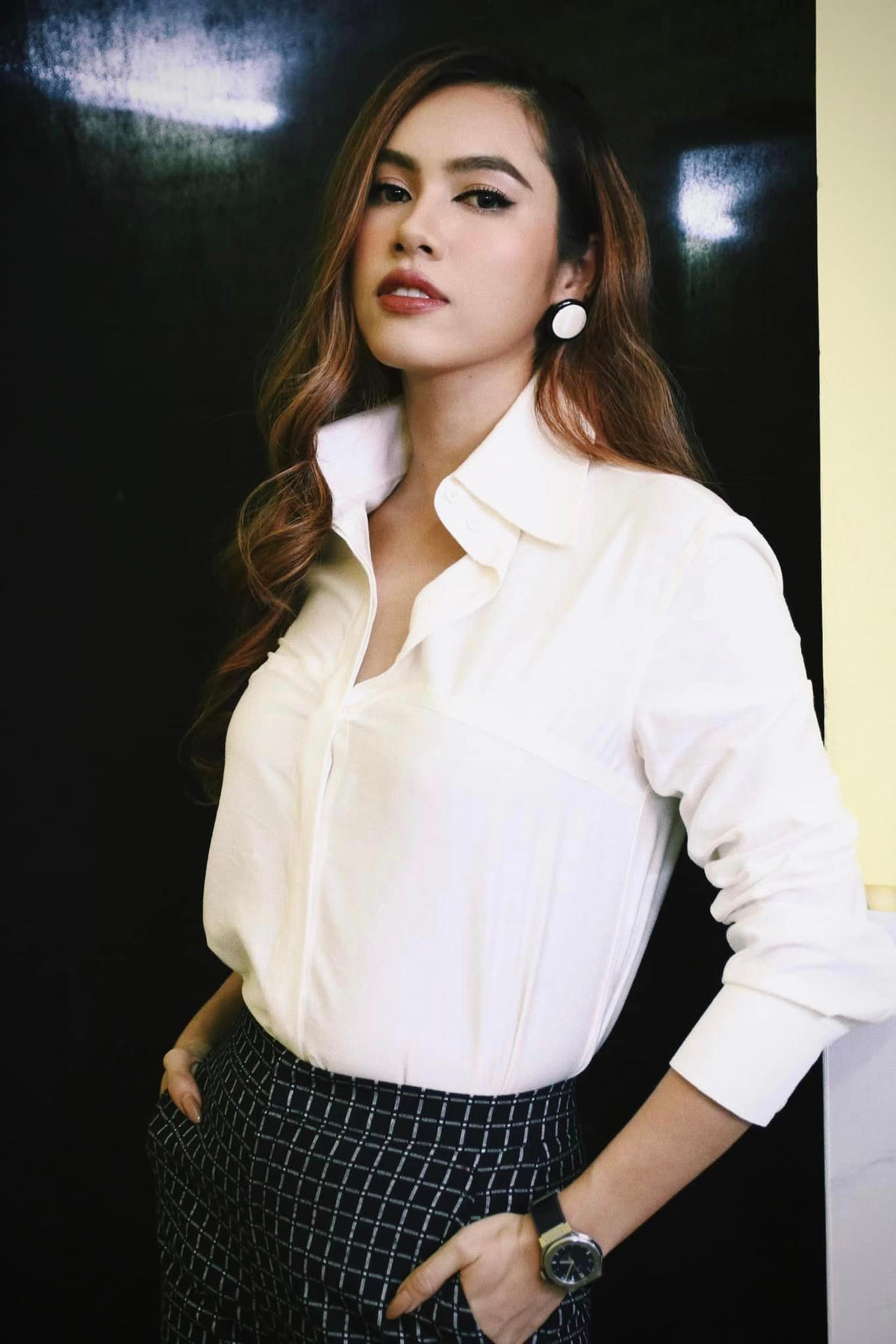 Tuổi ngoài 30, nàng Hậu vẫn tận hưởng cuộc sống độc thân, dành thời gian chu du thế giới. 