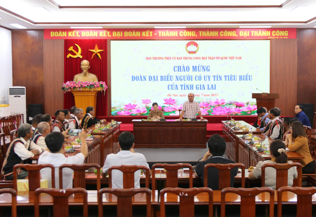 Quang cảnh buổi gặp mặt.