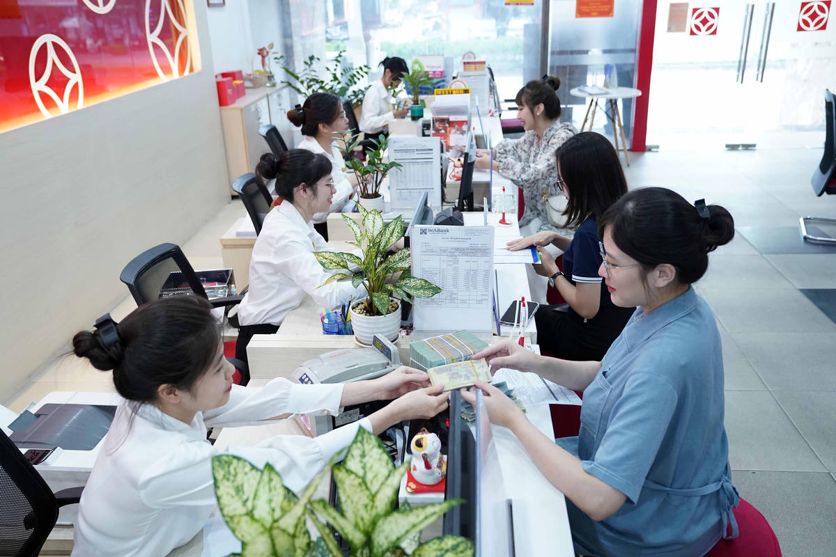 Lãi suất giảm là tín hiệu tốt đối với doanh nghiệp và nền kinh tế. Ảnh: Quang Vinh.