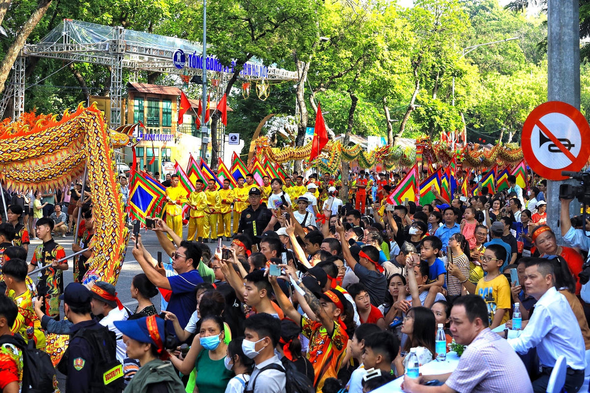 Hơn 1.500 người biểu diễn sự kiện Carnaval Thu Hà Nội năm 2023