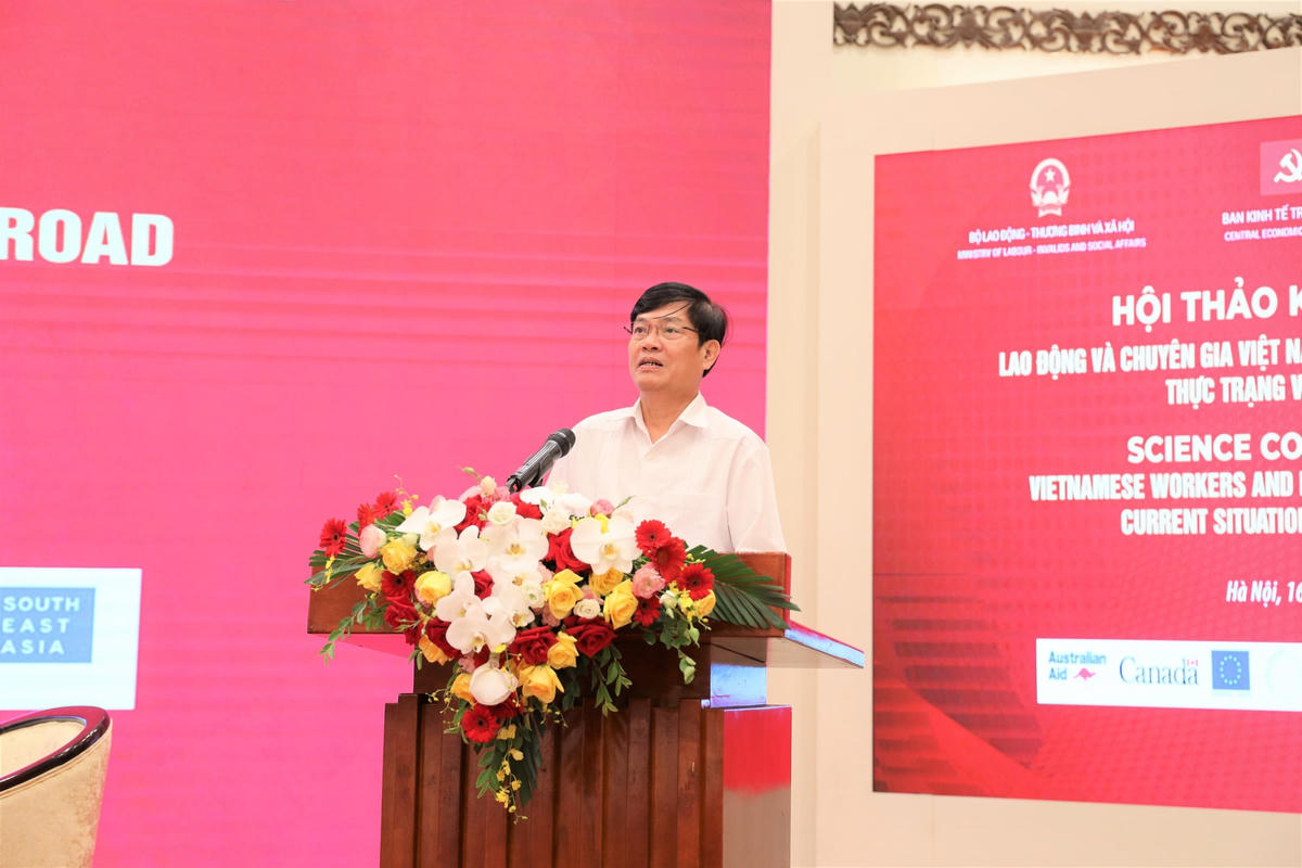 Phó Ban Kinh tế Trung ương Đỗ Ngọc An phát biểu tại hội thảo