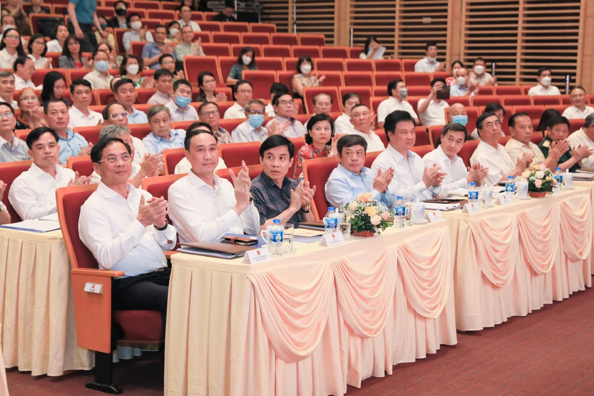 Các đại biểu tham dự hội nghị. (Ảnh: Quang Vinh).
