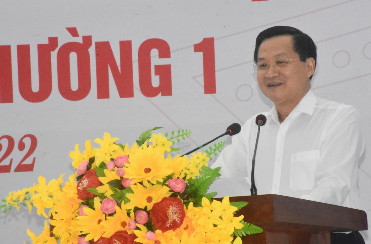 Phó Thủ tướng Chính phủ Lê Minh Khái phát biểu tại Ngày hội.