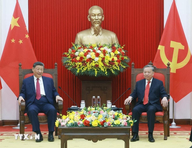 ttxvn-tong-bi-thu-vietnam-trung-quoc-gap-hep-2.jpg