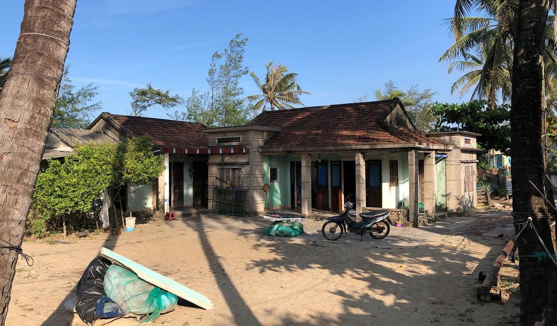 Những ngôi nhà cấp 4 ở thôn Hà Lộc được hỏi mua giá cao.
