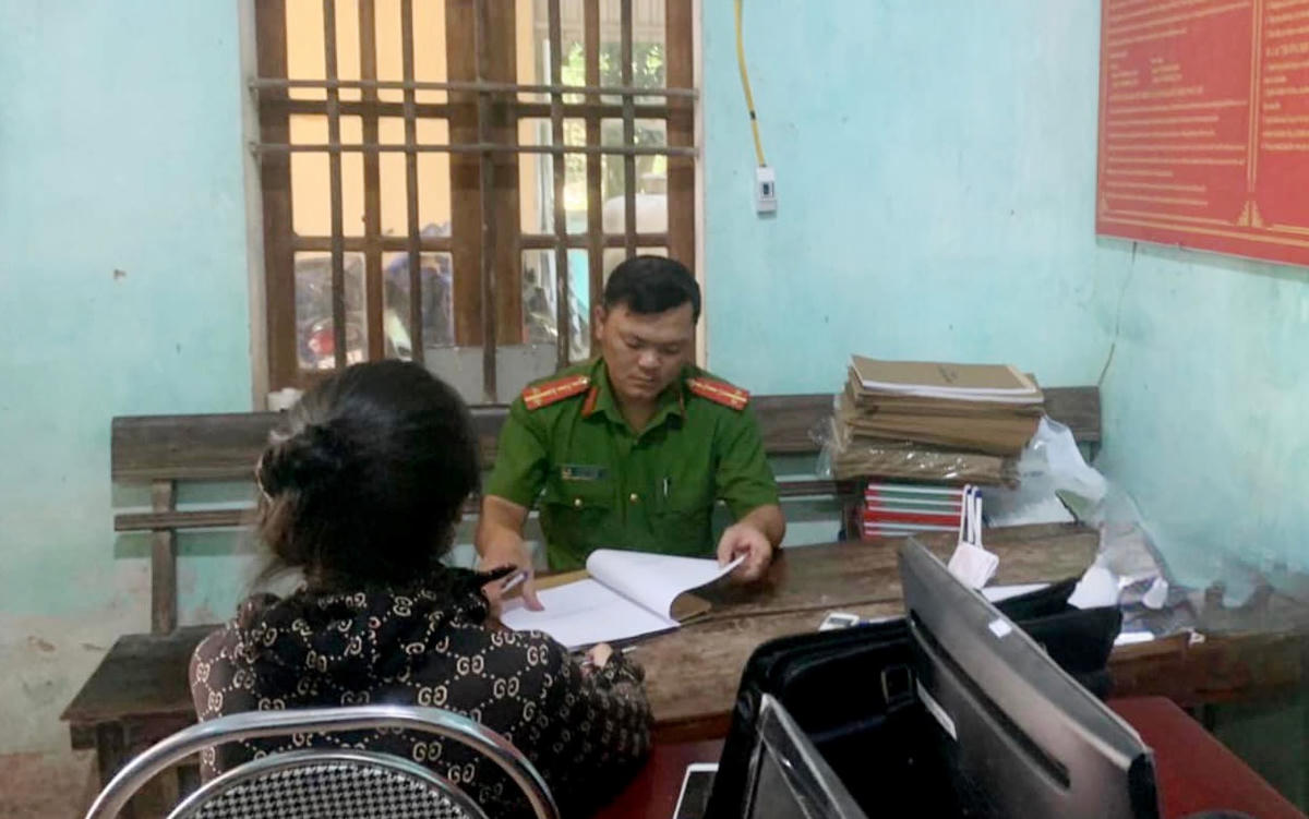 Cơ quan công an lấy lời khai đối tượng Đ.T.A.T.