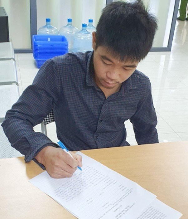 Đối tượng Lộc Văn Hoàn tại cơ quan Công an.