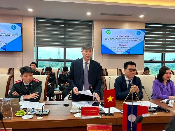 pho-tong-giam-doc-bhxh-viet-nam-nguyen-duc-hoa-phat-bieu-tai-buoi-lam-viec.jpg