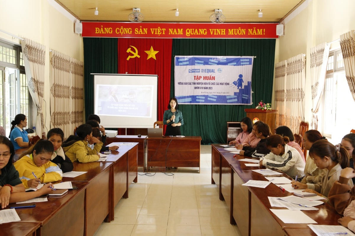 Quang cảnh lớp tập huấn.