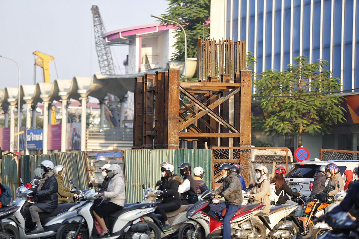 Dự án cầu vượt chữ C dự kiến hoàn thành vào thàng 6/2022, song do nhiều vướng mắc dự án phải lùi đến quý 1/2023.