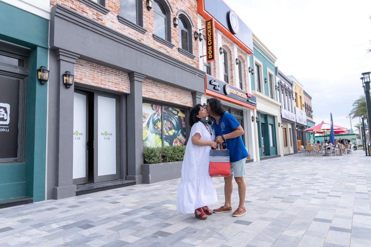 Cẩm Vân – Khắc Triệu chọn NovaWorld Ho Tram để nghỉ dưỡng