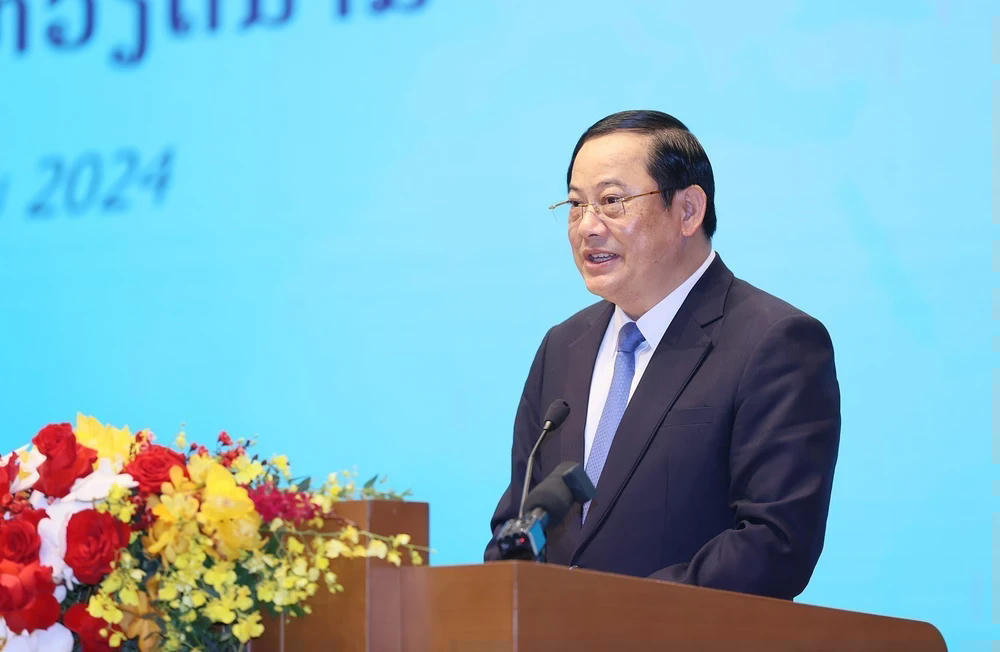 ttxvn-thu-tuong-pham-minh-chinh-va-thu-tuong-lao-sonexay-siphandone-du-hoi-nghi-hop-tac-dau-tu-viet-nam-lao-11-9034.jpg