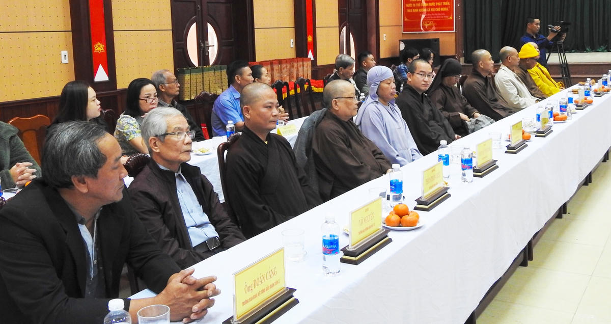 Đà Nẵng: Mặt trận quận Cẩm Lệ gặp mặt chức sắc tôn giáo nhân dịp xuân Quý Mão