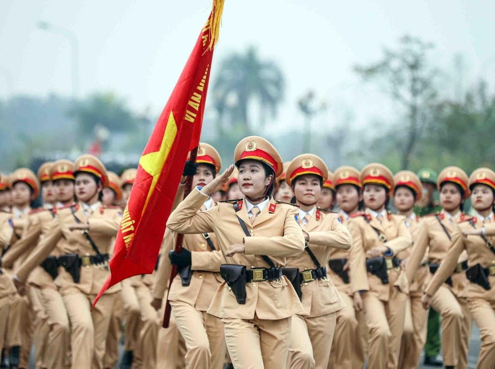 ttxvn_duyet binh dien bien (10).jpg