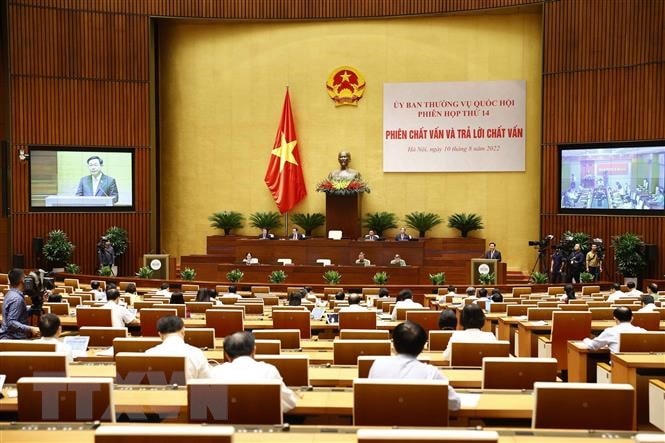 Một phiên chất vấn tại Kỳ họp thứ 5, Quốc hội khóa XV. (Ảnh: Doãn Tấn/TTXVN).