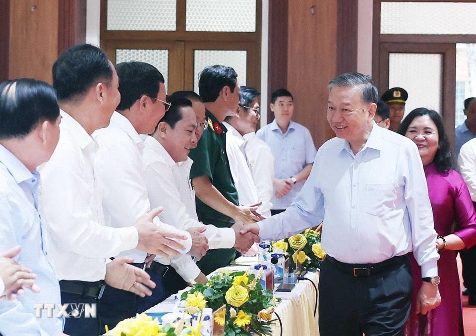 Tổng Bí thư Tô Lâm và các đại biểu. (Ảnh: Thống Nhất/TTXVN)