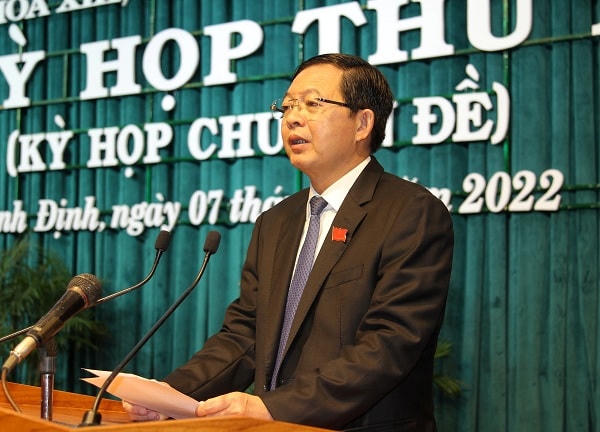 Ông Hồ Quốc Dũng, Bí thư Tỉnh ủy, Chủ tịch HĐND tỉnh Bình Định, phát biểu khai mạc Kỳ họp. 