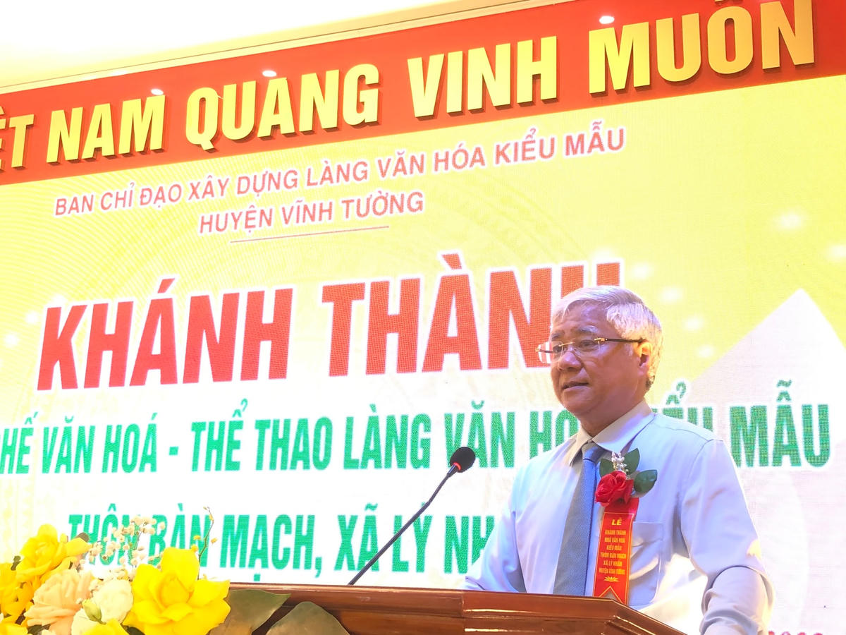 Bí thư Trung ương Đảng, Chủ tịch Ủy ban Trung ương MTTQ Việt Nam Đỗ Văn Chiến phát biểu tại buổi lễ.