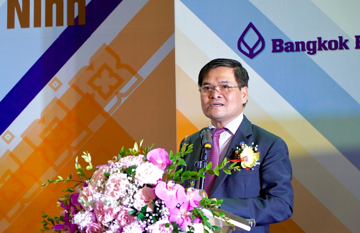 Phó Chủ tịch UBND tỉnh Quảng Ninh Bùi Văn Khắng phát biểu tại sự kiện.