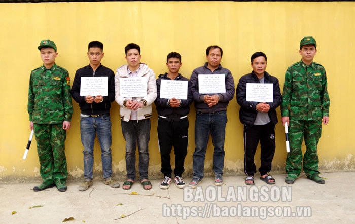 Các đối tượng phạm tội tổ chức đưa 6 người Trung Quốc nhập cảnh trái phép vào Việt Nam. Ảnh: Báo Lạng Sơn.