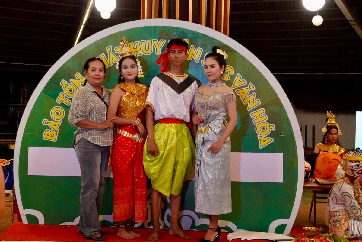anhbaiduoi.jpg