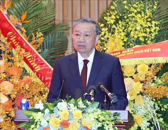Tổng Bí thư Tô Lâm: Ngành kiểm sát nhân dân góp phần kiến tạo xã hội kỷ cương, công bằng, dân chủ, văn minh- Ảnh 2. Tổng Bí thư Tô Lâm: Ngành kiểm sát nhân dân góp phần kiến tạo xã hội kỷ cương, công bằng, dân chủ, văn minh- Ảnh 2.