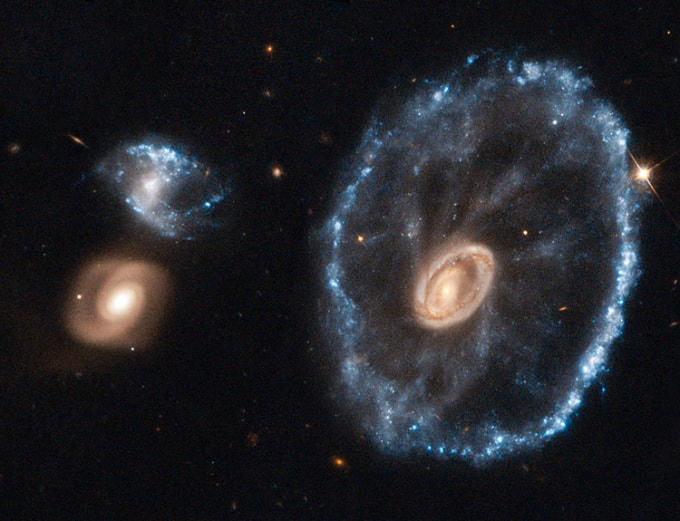 Thiên hà PGC 2248 chụp bởi kính viễn vọng không gian Hubble. Ảnh: NASA/ESA.