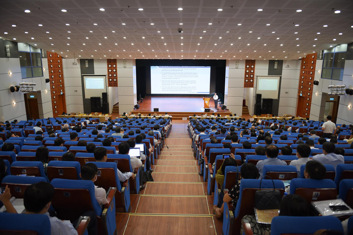 Toàn cảnh Hội nghị.