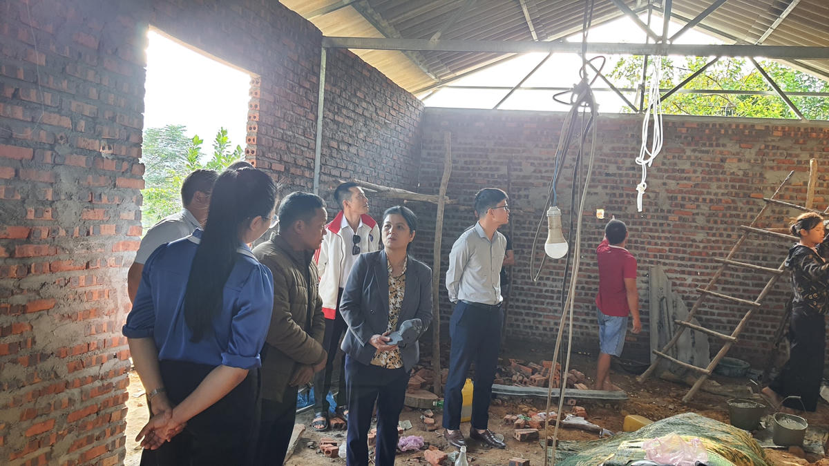 Một số hình ảnh Đoàn giám sát trực tiếp tại xã Xá Nhè và xã Mường Đun.