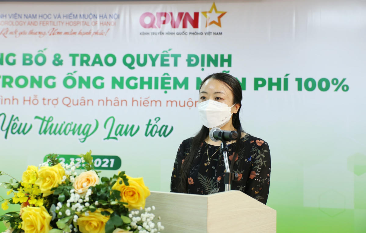 ThS.BS Lê Thị Thu Hiền - Phó Giám đốc chuyên môn Bệnh viện thông tin về chương trình hỗ trợ quân nhân hiếm muộn.