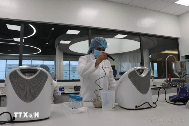Trung tâm khơi nguồn sáng tạo Bloom và xúc tiến đổi mới toàn cầu đầu tiên tại Việt Nam do hai đơn vị Tetra Pak cùng với DenEast hợp tác (vốn đầu tư Thụy Điển) được đưa vào vận hành tại Khu công nghiệp Việt Nam-Singapore IIA, tỉnh Bình Dương. (Ảnh: Dương Chí Tưởng/TTXVN) ttxvn-vietnan-thuy-dien.jpg