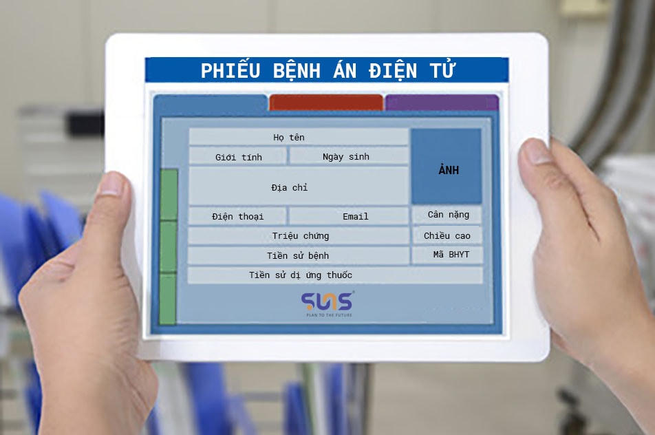 Việc áp dụng bệnh án điện tử đang rất chậm chạp. Ảnh: Nguyễn Uyên.