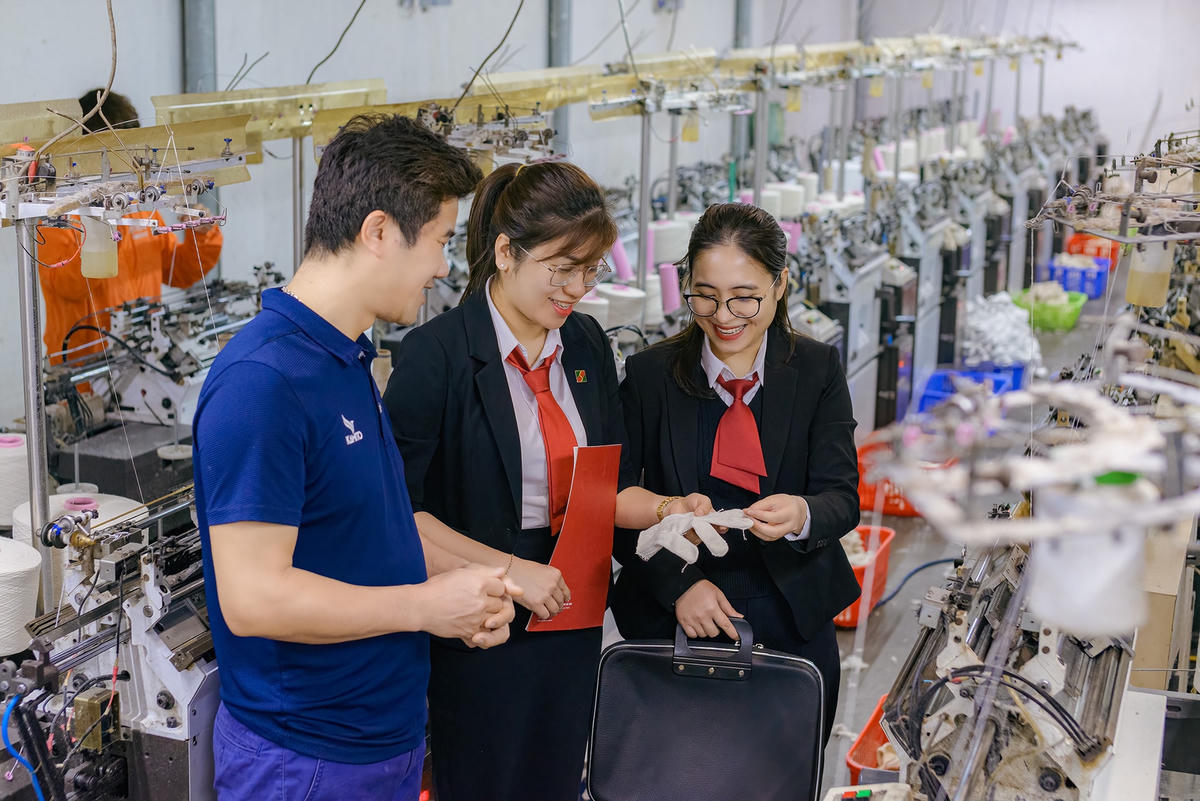 Đẩy mạnh tín dụng hỗ trợ doanh nghiệp phát triển