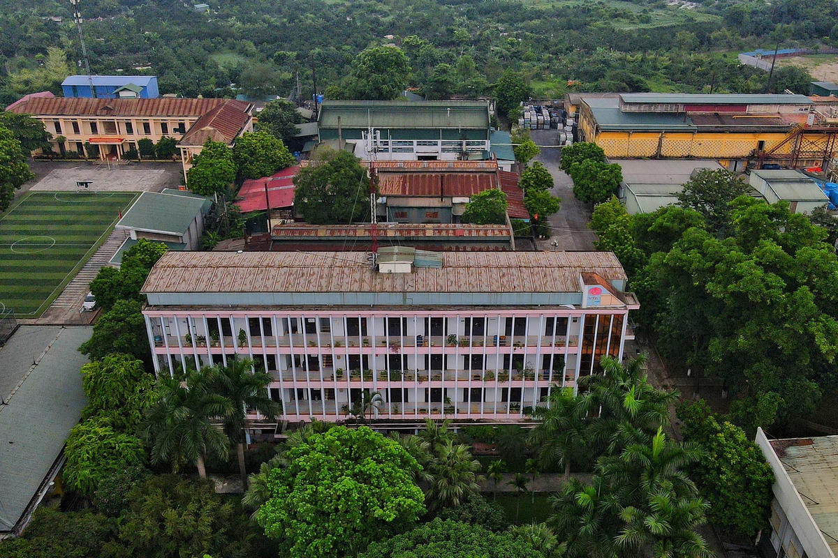 Viện Hóa học công nghiệp Việt Nam có diện tích hơn 30.000 m2.