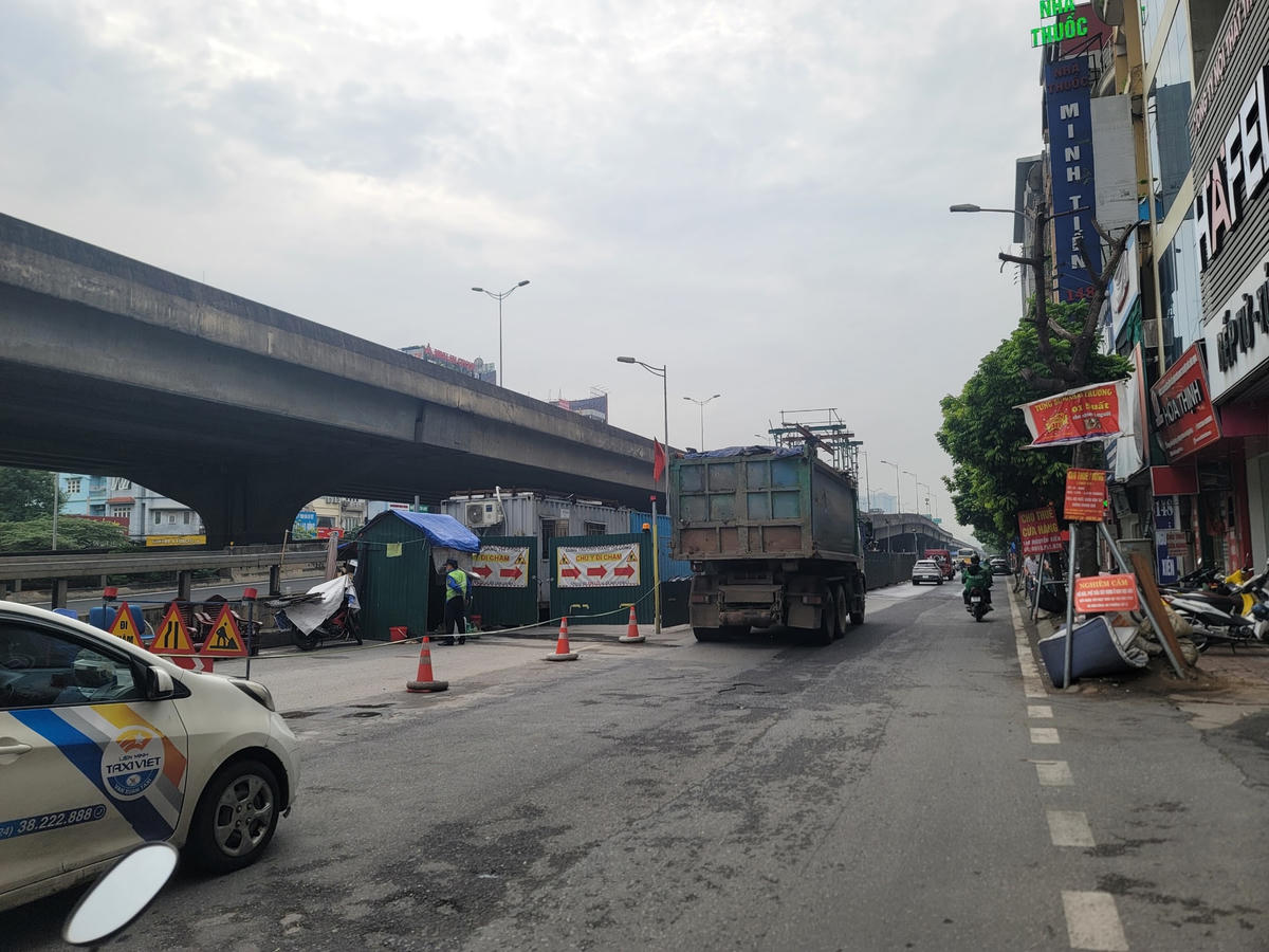 Những rào chắn như những 