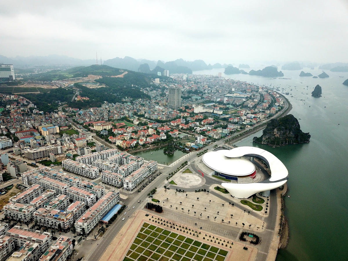 Kể từ khi thành lập vào năm 2003, Hội Thân nhân Việt kiều Quảng Ninh đã đồng lòng, chung tay góp phần xây dựng tỉnh Quảng Ninh giàu đẹp.