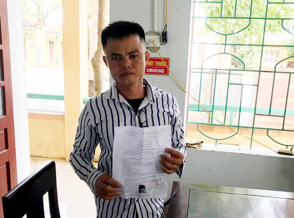 Đối tượng Nguyễn Duy Quỳnh tại cơ quan công an.