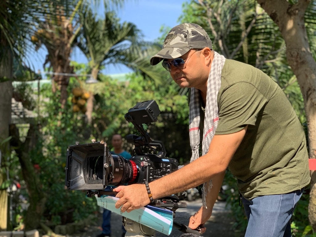 Đạo diễn Nhâm Minh Hiền nói, làm phim về bối cảnh xưa gặp rất nhiều khó khăn. 