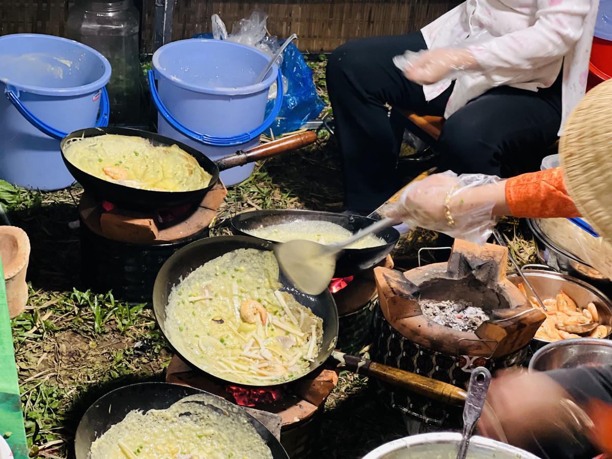 Món ăn vùng miền tham gia tại một lễ hội ẩm thực. Ảnh: TL