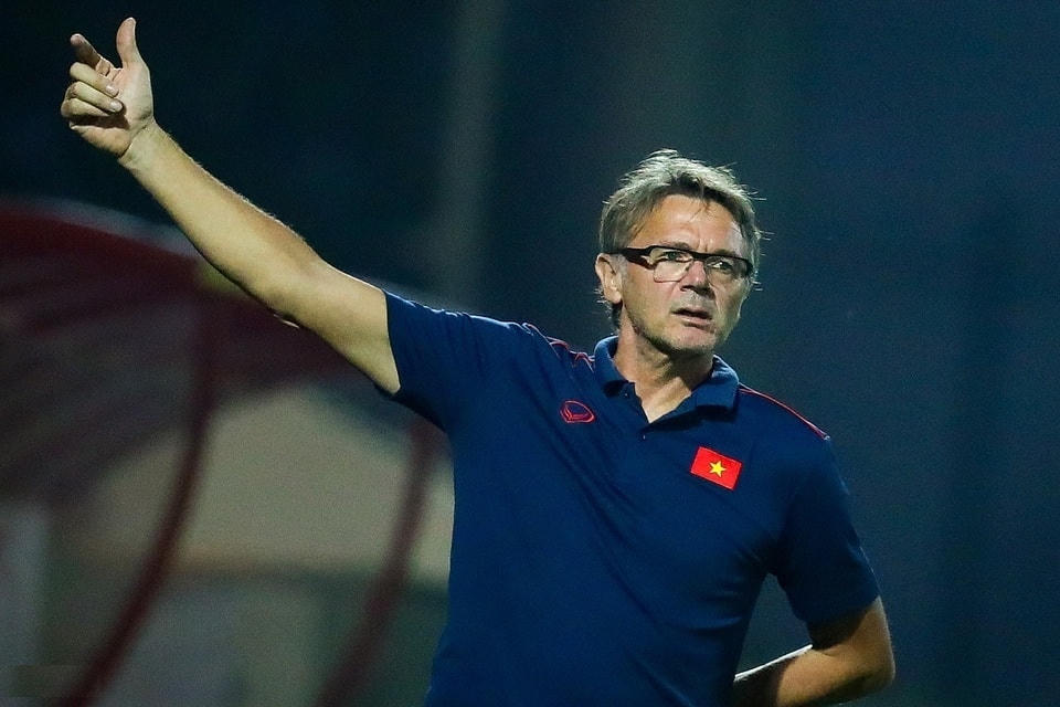 HLV Philippe Troussier.