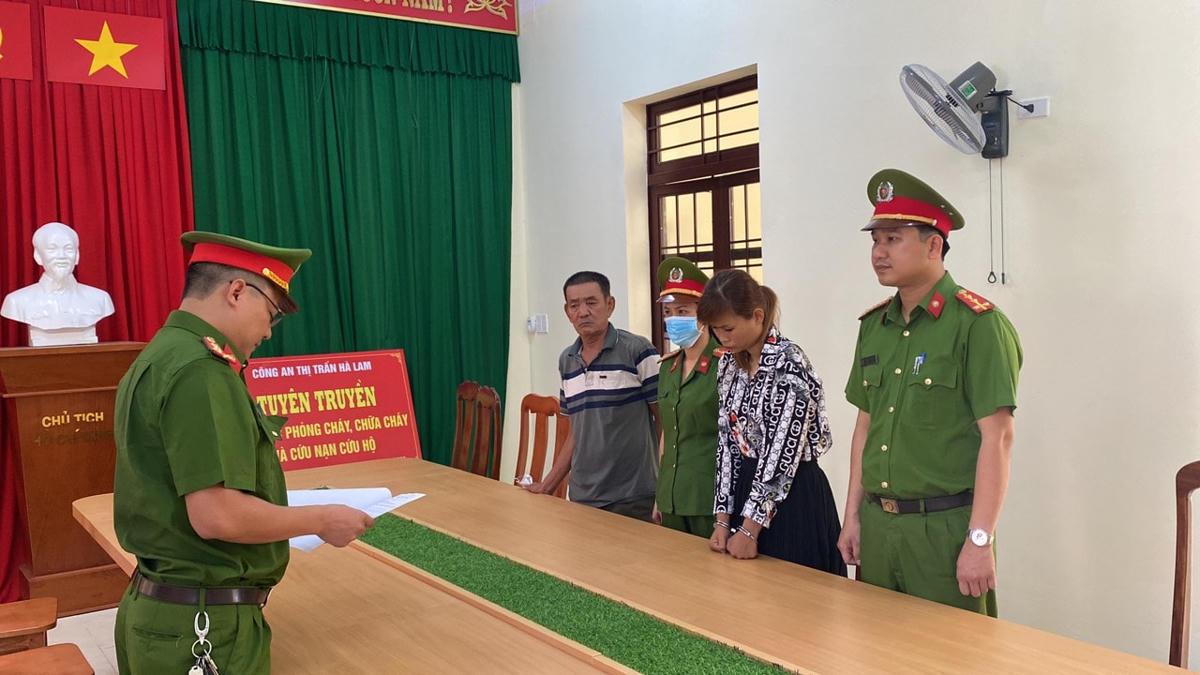 Đối tượng Nguyễn Thị Trang tại cơ quan Công an. 