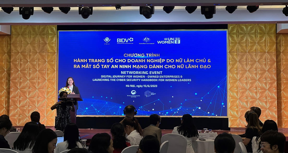 Bà Nguyễn Thị Kim Phượng - Phó Giám đốc Ban Khách hàng doanh nghiệp BIDV, phát biểu tại Chương trình.