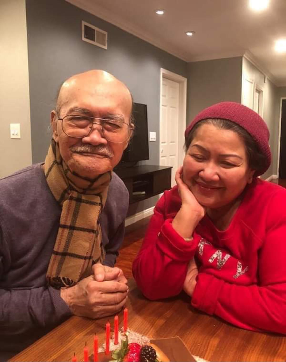 NSND Diệp Lang và vợ, bà Thu Phong.